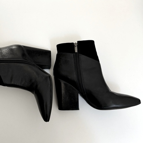 Vince camuto booties - Picture 2 of 3